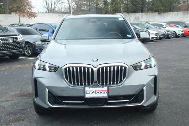 Certified 2024 BMW X5 xDrive40i w/ Parking Assistance Package image 2
