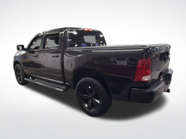 Used 2018 RAM 1500 Express w/ Black Ram 1500 Express Group AWD/4WD image 6