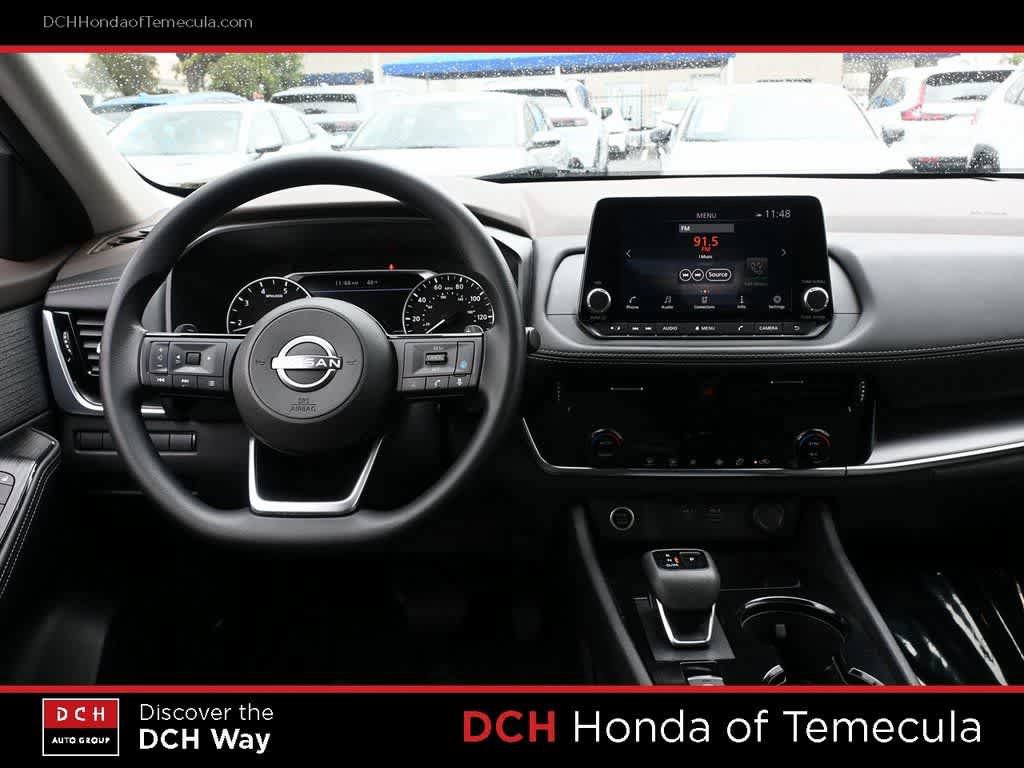 Used 2022 Nissan Rogue SV AWD/4WD image 8