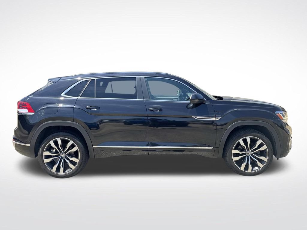Used 2021 Volkswagen Atlas Cross Sport SEL R-Line AWD/4WD image 10