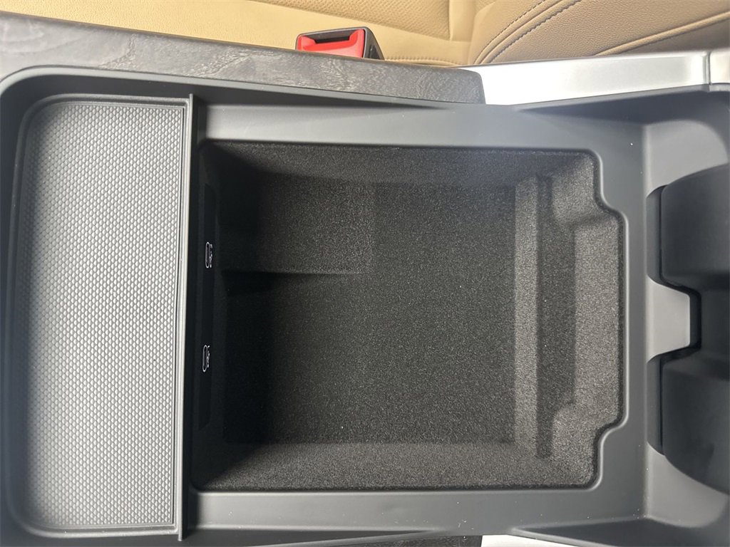 New 2025 Audi Q8 Premium Plus image 21