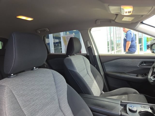Used 2021 Nissan Rogue S AWD/4WD image 21