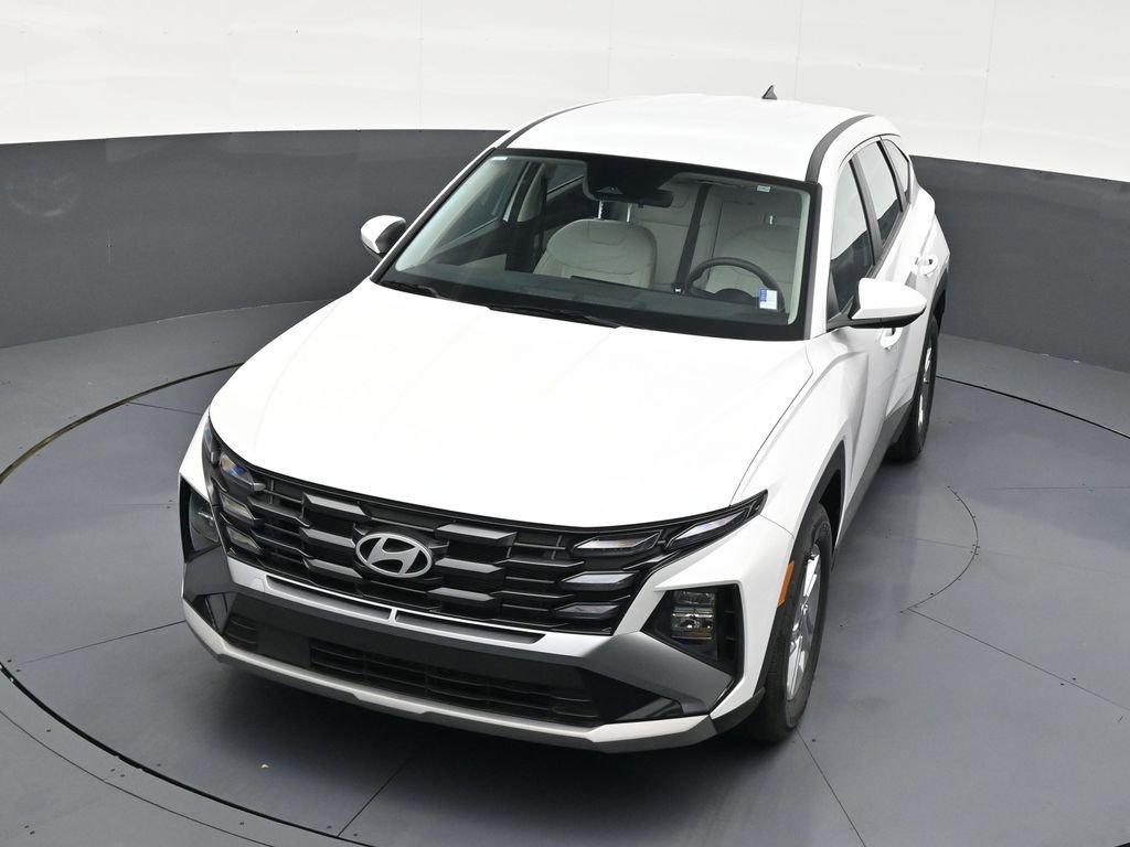 Used 2025 Hyundai Tucson SE image 20