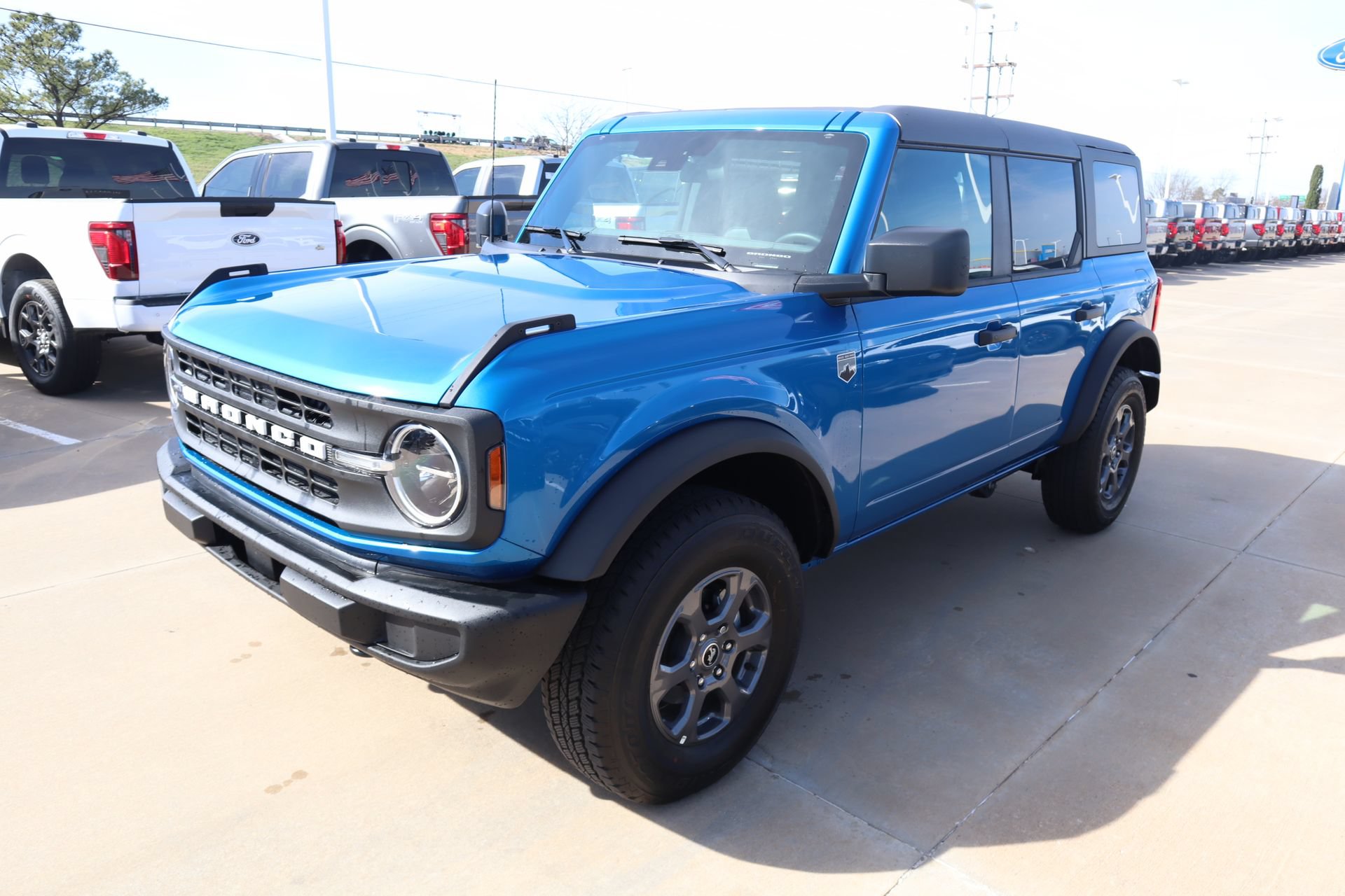 New 2025 Ford Bronco Big Bend AWD/4WD image 15