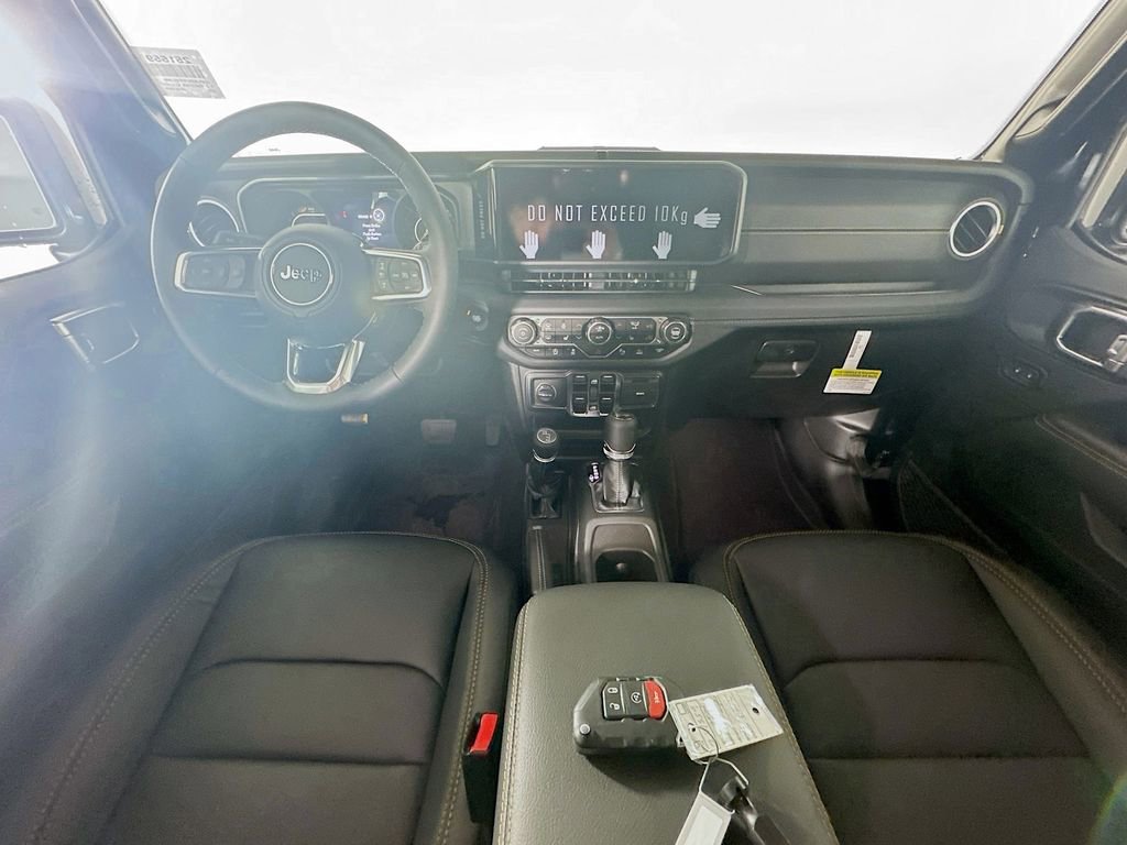 New 2025 Jeep Wrangler Sahara image 9