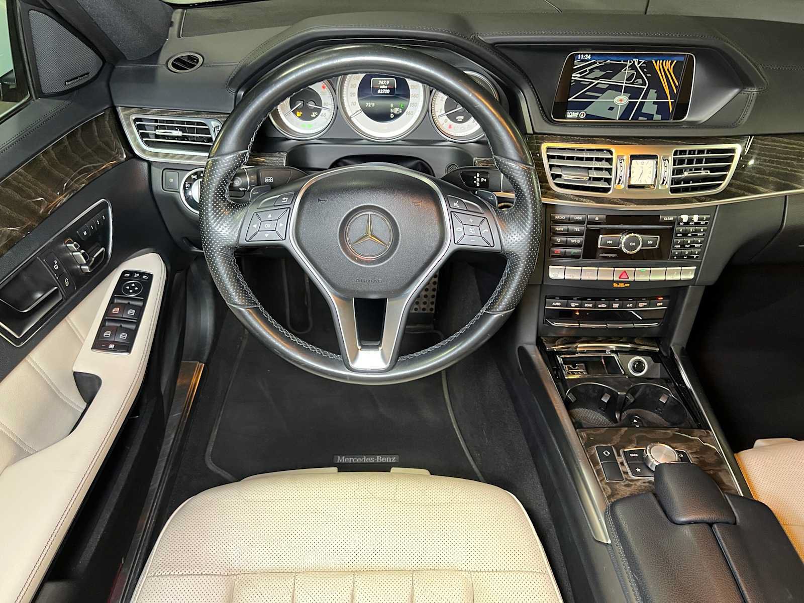 Used 2015 Mercedes-Benz E 400 4MATIC Sedan image 45