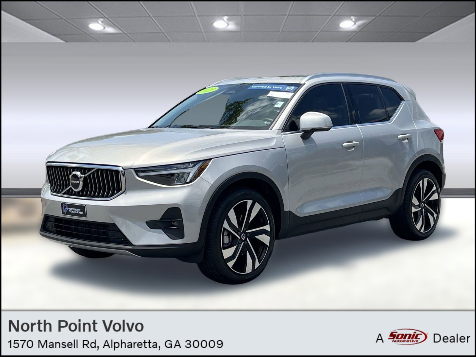 Certified 2023 Volvo XC40 B5 Plus w/ Protection Package Premier