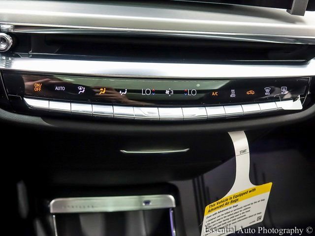 New 2025 Cadillac Lyriq Luxury w/ LPO, Floor Liner Package image 18