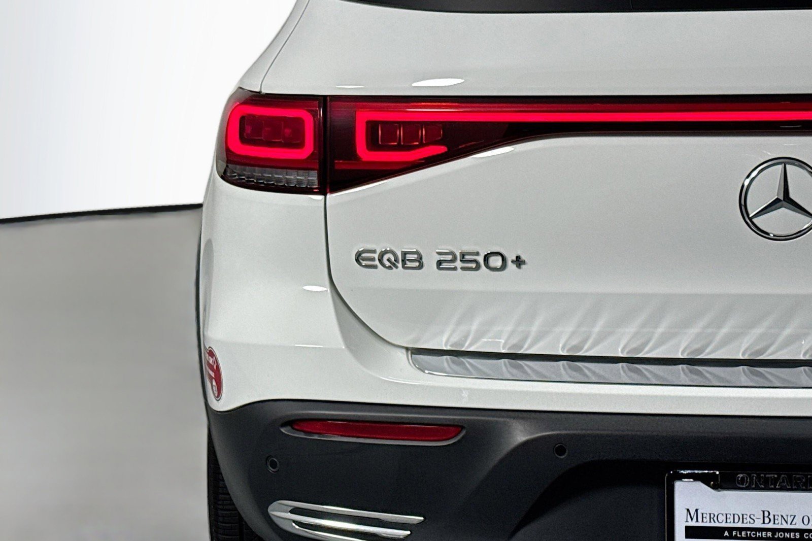 Certified 2023 Mercedes-Benz EQB 250+ image 15