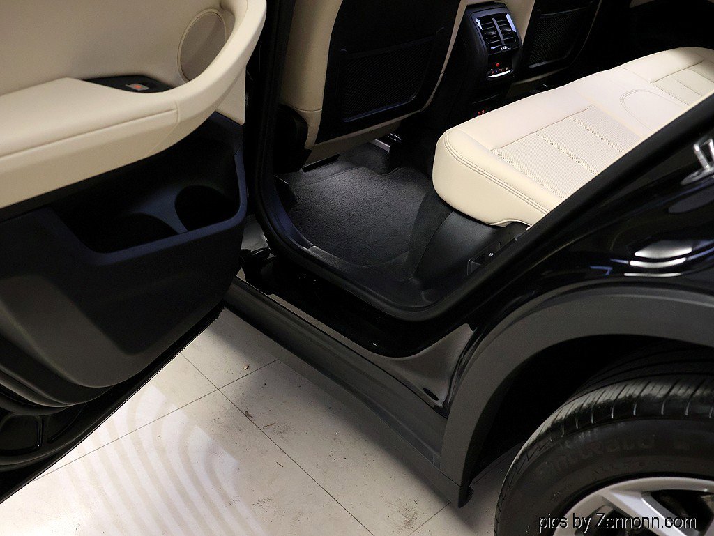 Certified 2023 BMW X3 xDrive30i w/ Premium Package image 29