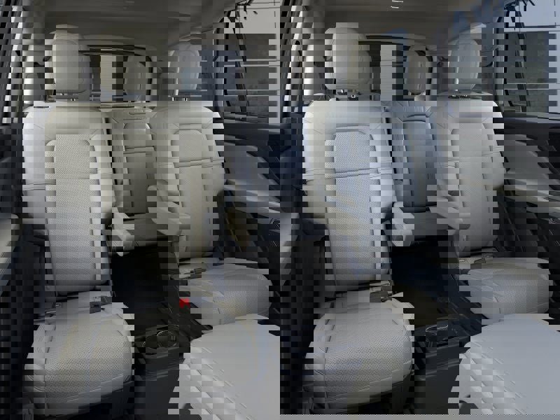 New 2026 Lincoln Aviator AWD image 11