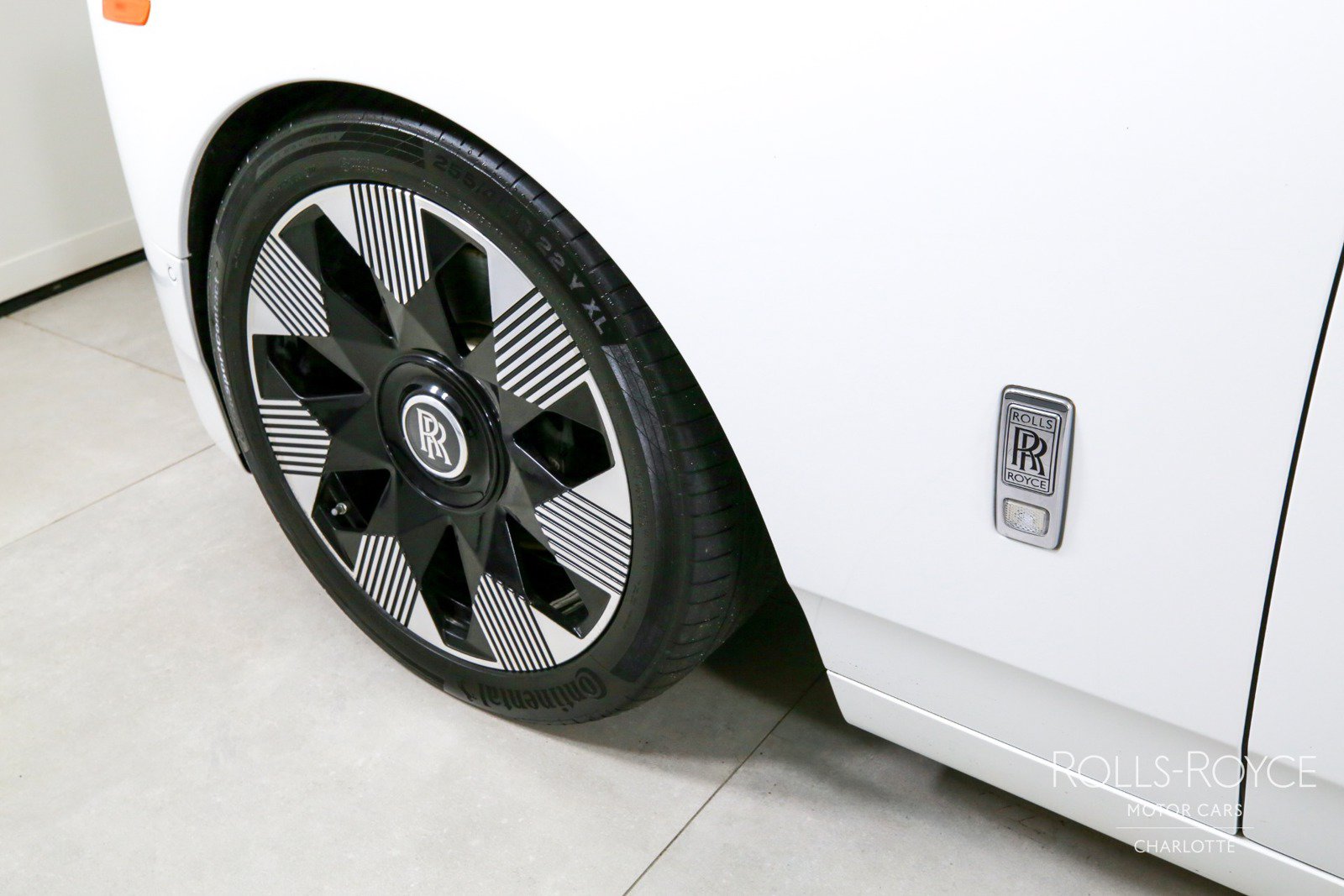 Certified 2024 Rolls-Royce Phantom Sedan RWD image 48