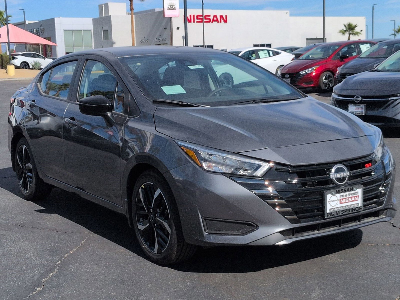New 2025 Nissan Versa SR w/ Trunk Package image 5