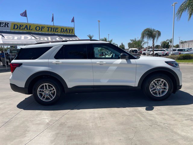 New 2026 Ford Explorer Active w/ Active Comfort Package RWD image 6