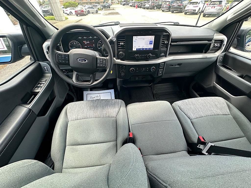 Used 2023 Ford F150 XLT w/ XTR Package AWD/4WD image 17