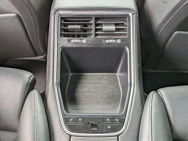 Used 2018 Porsche Panamera image 17