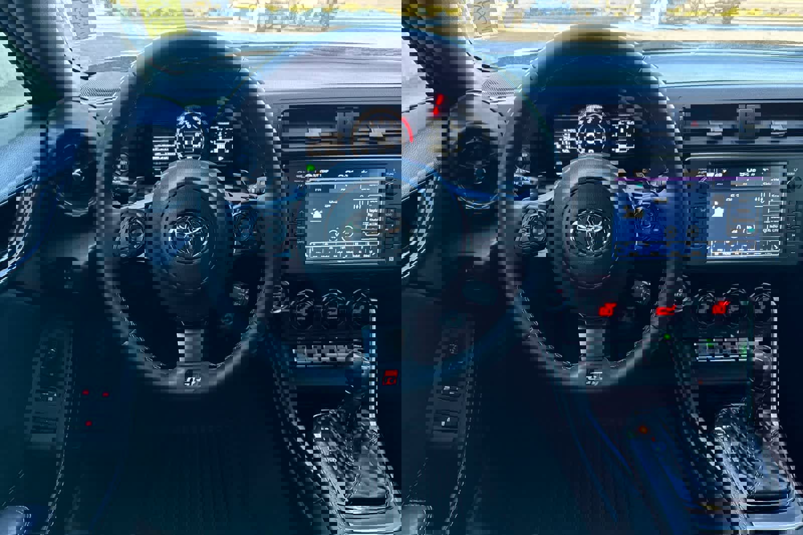 Used 2023 Toyota GR86 Premium image 15