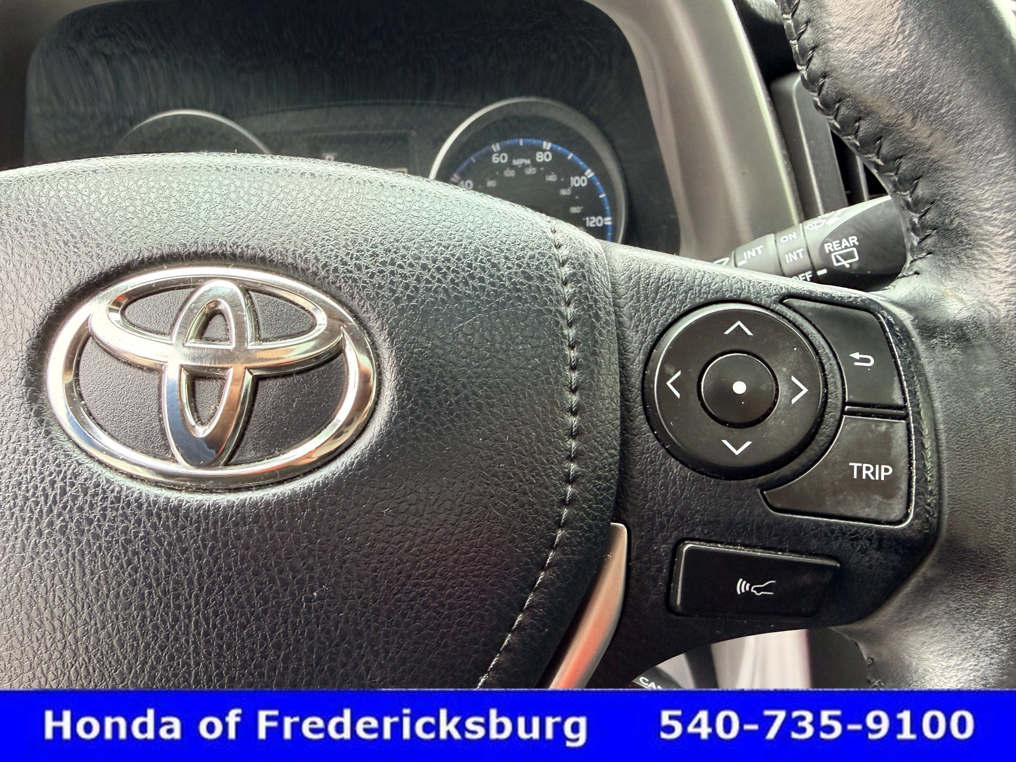 Used 2018 Toyota RAV4 XLE w/ Plus Extra Value Package AWD/4WD image 34