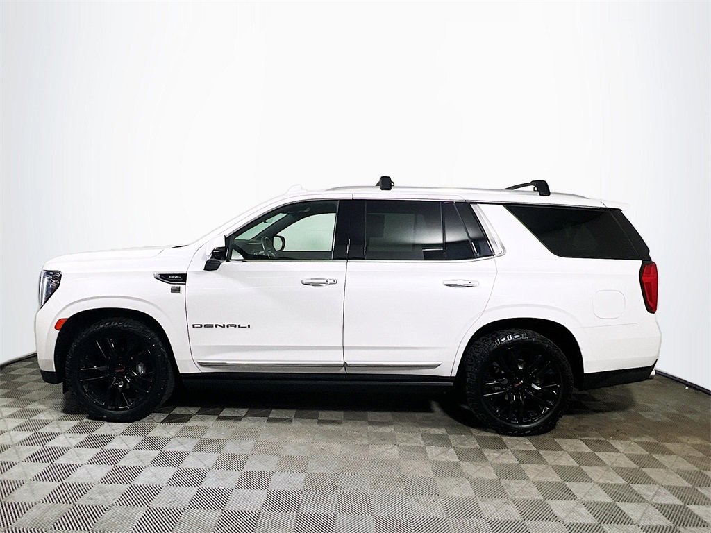Used 2022 GMC Yukon Denali w/ Advanced Technology Package image 5