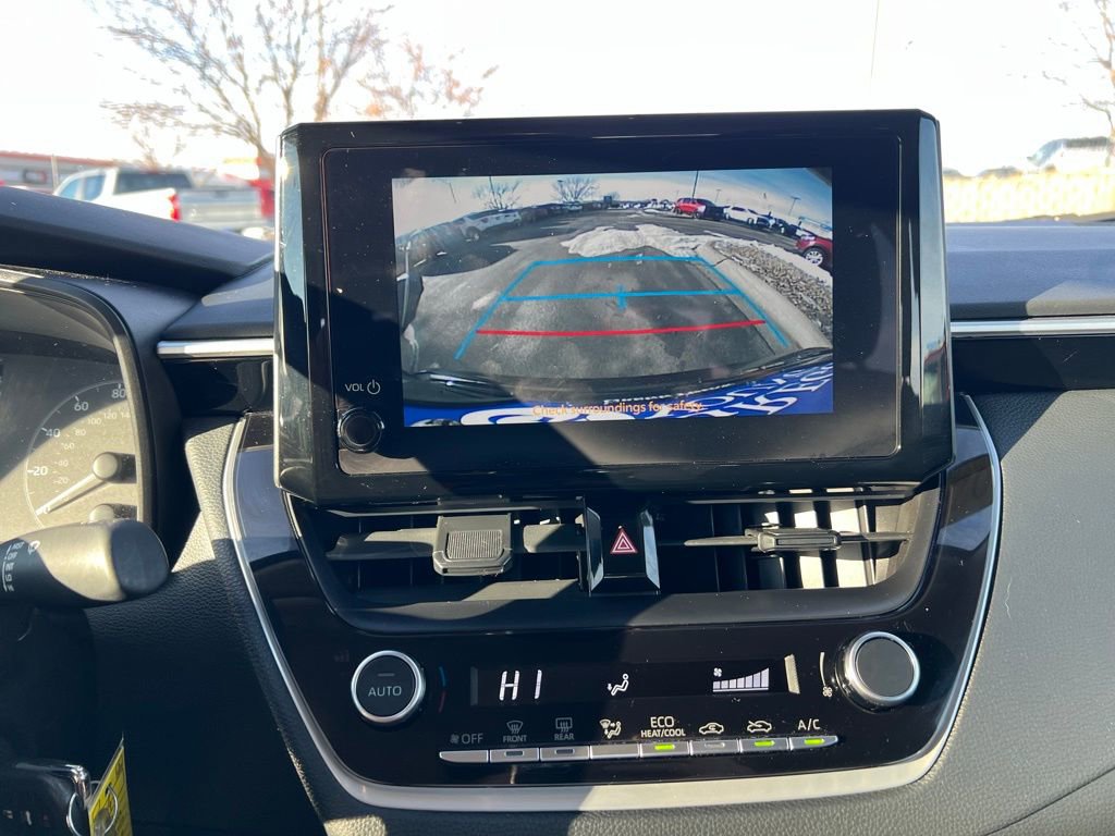 Used 2024 Toyota Corolla LE image 33