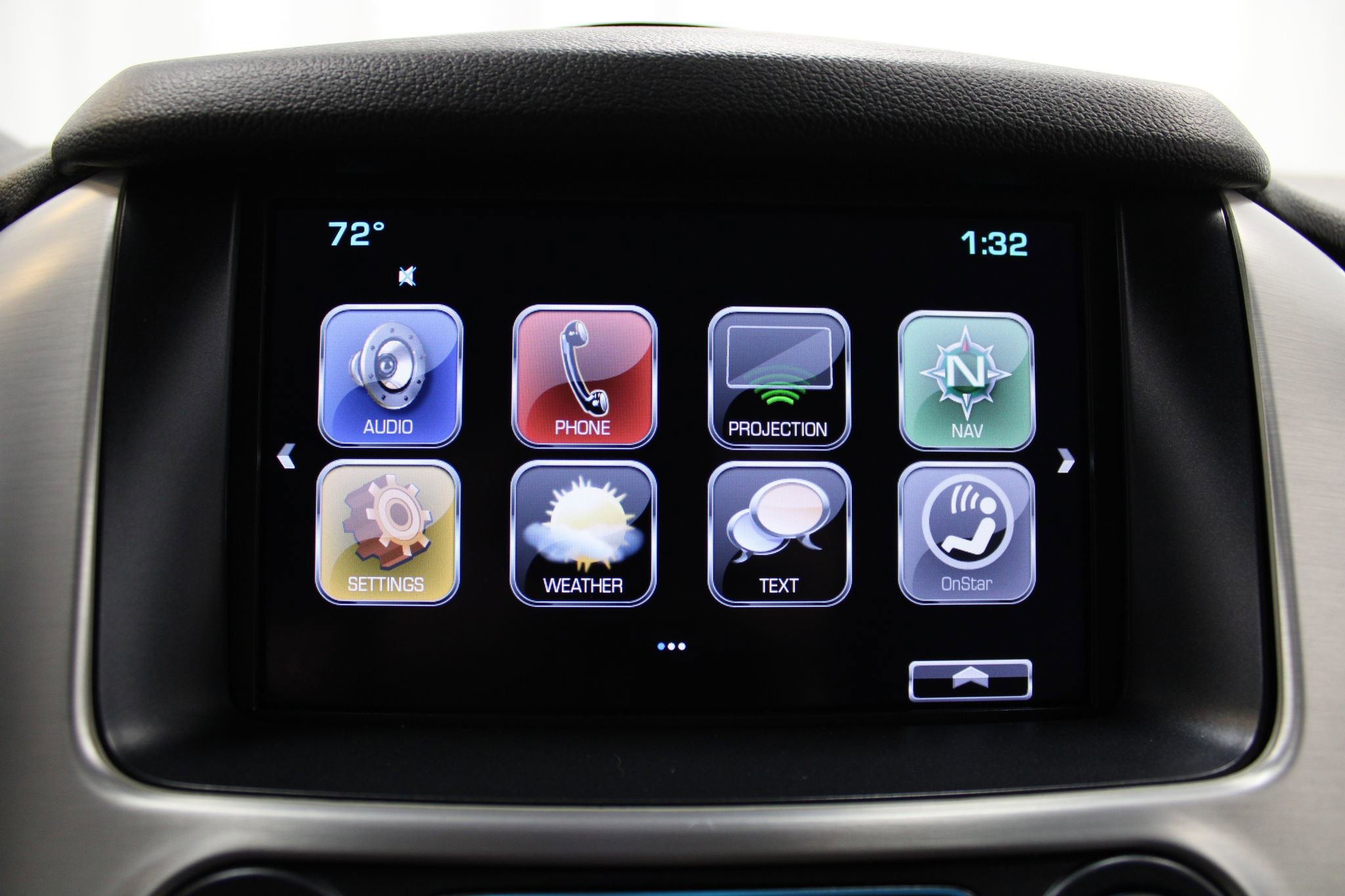 Used 2018 GMC Yukon SLT image 45