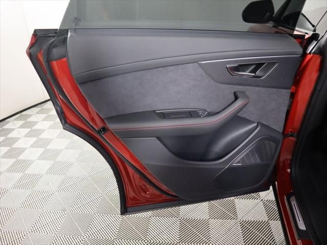 New 2026 Audi RS Q8 performance image 28