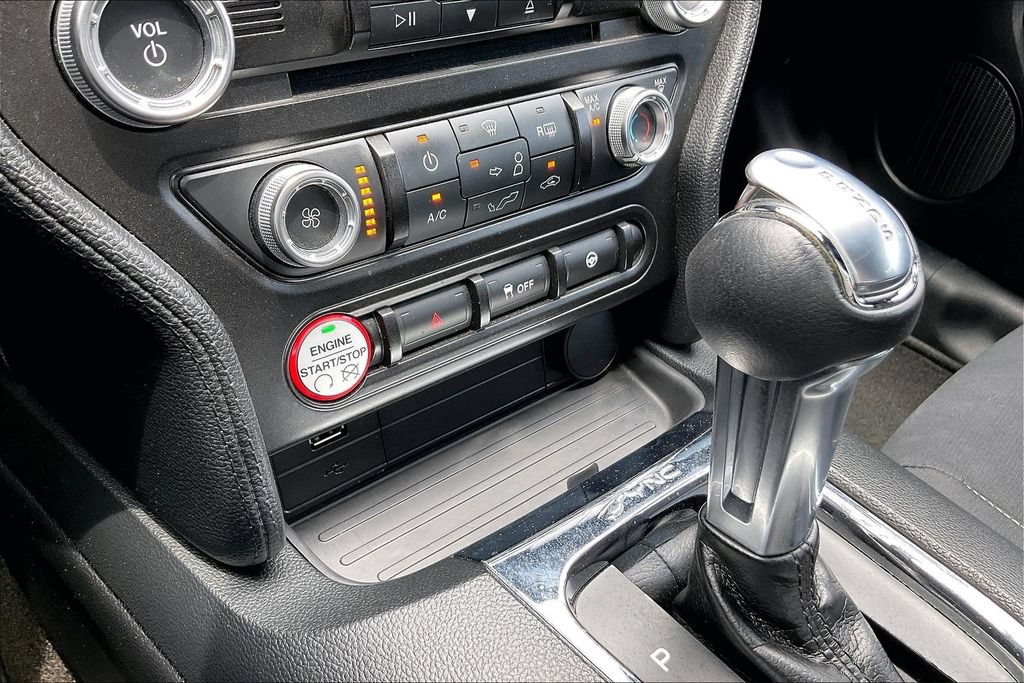 Used 2016 Ford Mustang GT RWD image 23