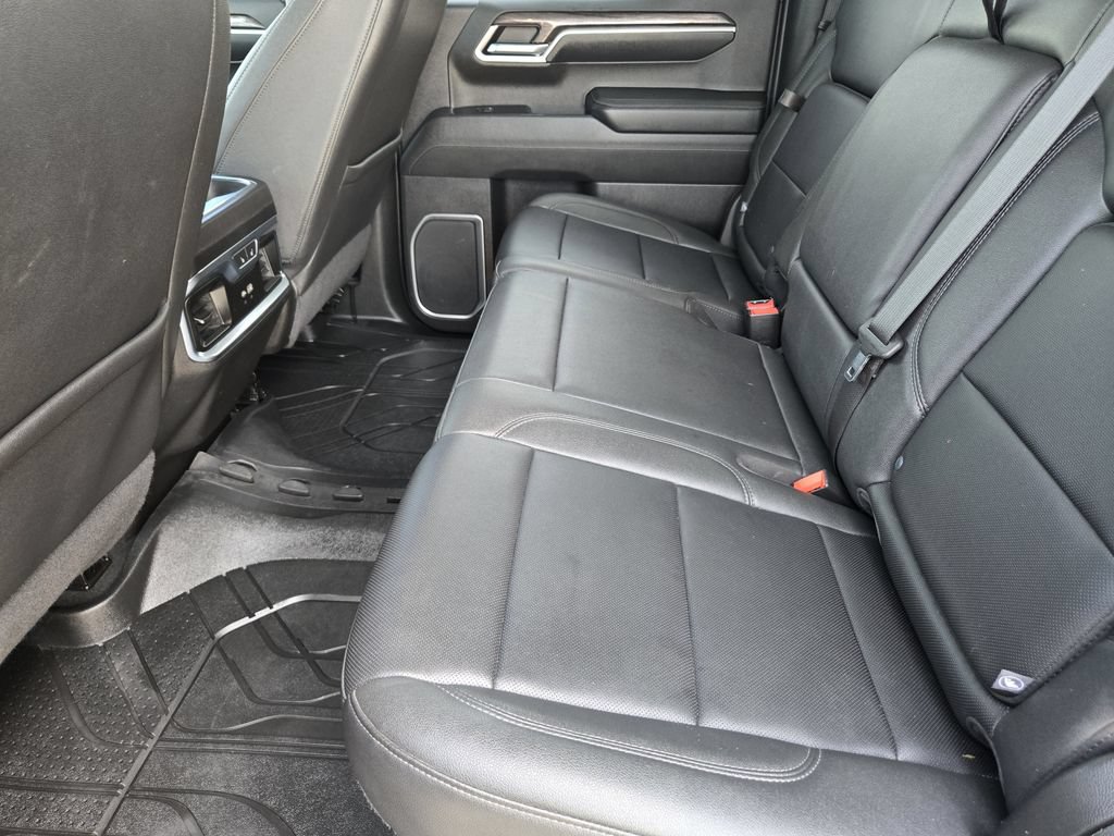 Used 2022 Chevrolet Silverado 1500 LTZ w/ Technology Package AWD/4WD image 27