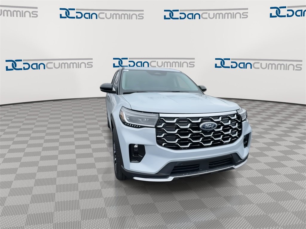 New 2026 Ford Explorer Platinum w/ LUX Leather Package image 3