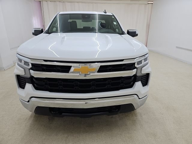 Used 2023 Chevrolet Silverado 1500 LT AWD/4WD image 10