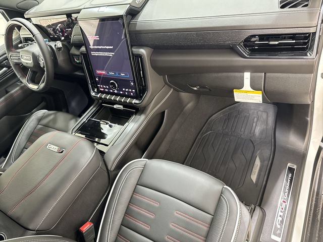 New 2026 GMC Yukon XL AT4 Ultimate AWD/4WD image 30