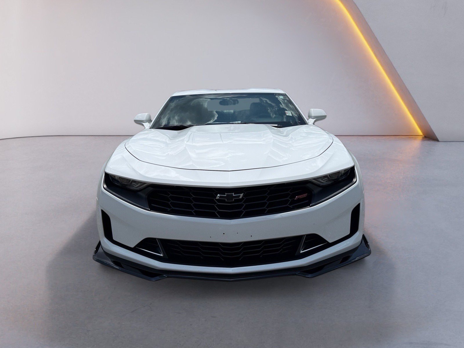 Used 2019 Chevrolet Camaro LT w/ RS Package RWD image 8