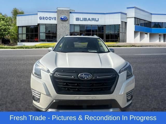 Used 2024 Subaru Forester Touring AWD/4WD image 9
