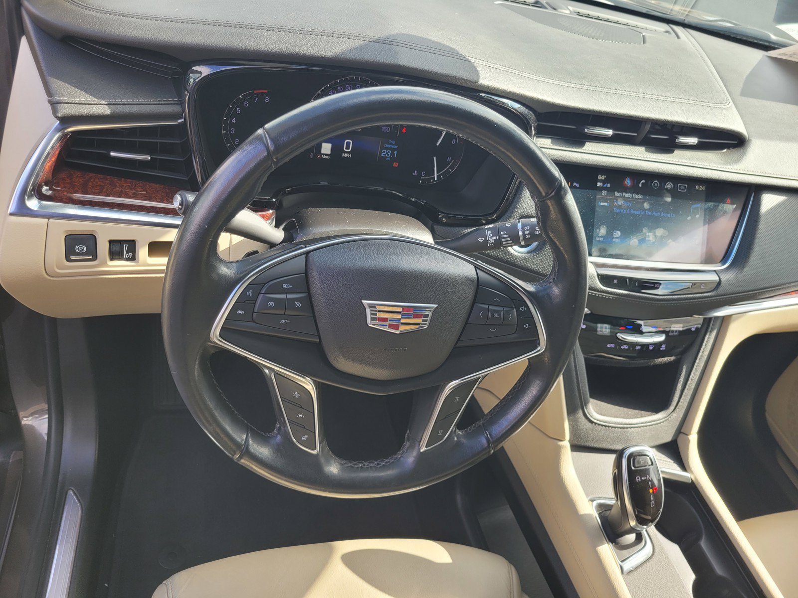 Used 2019 Cadillac XT5 Luxury FWD image 27