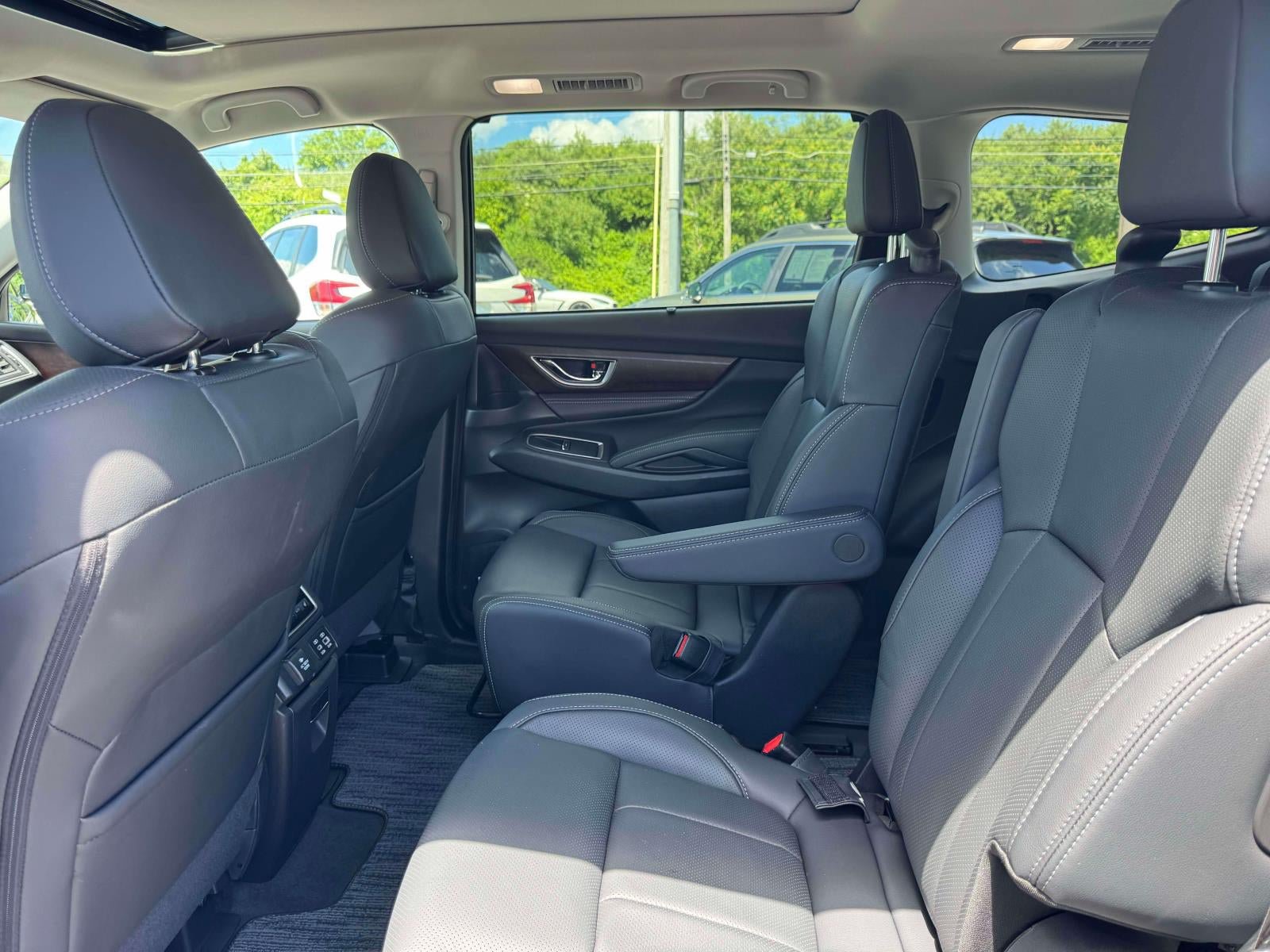 Used 2025 Subaru Ascent Touring AWD/4WD image 28