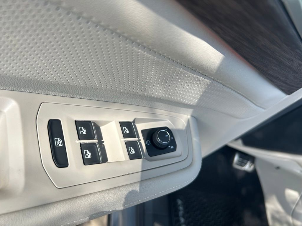 New 2026 Volkswagen Atlas SEL Premium R-Line image 56