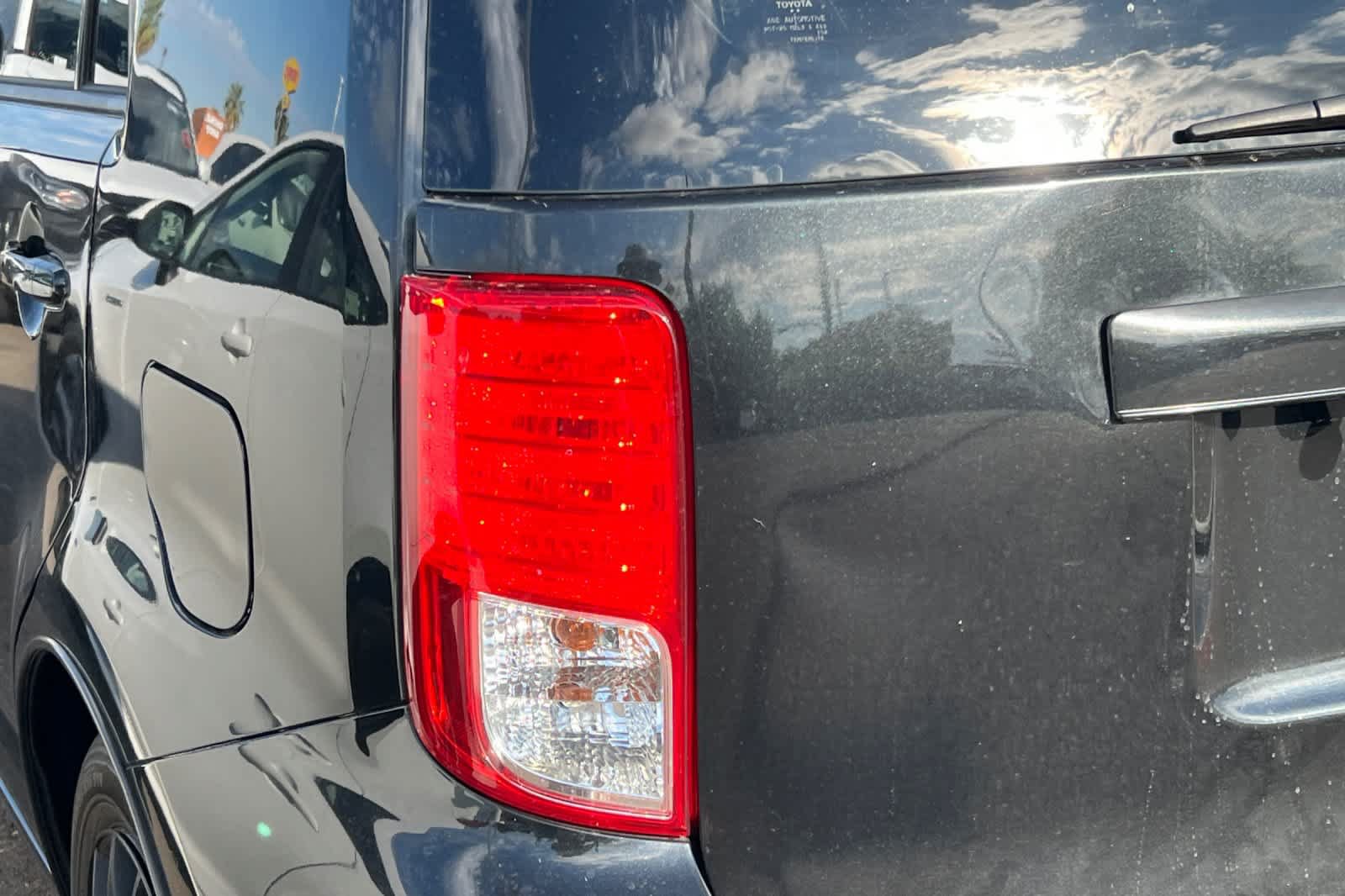 Used 2013 Scion xB FWD image 20
