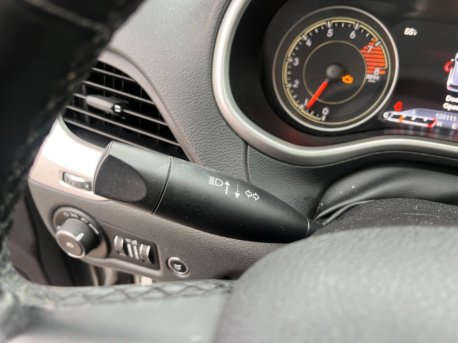 Used 2016 Jeep Cherokee Trailhawk w/ Comfort/Convenience Group image 12