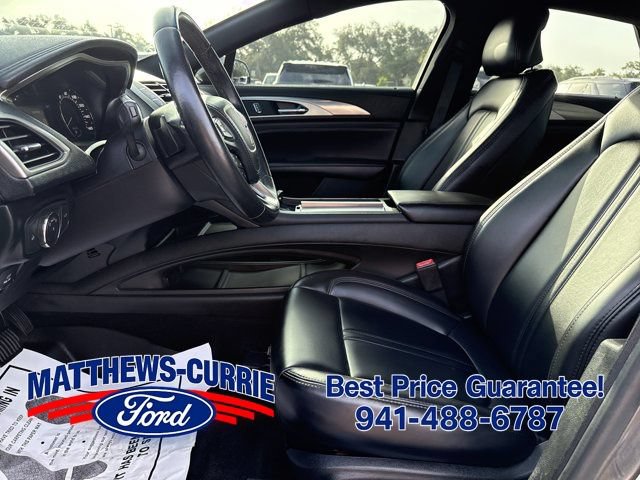 Used 2019 Lincoln MKZ Premiere FWD image 9