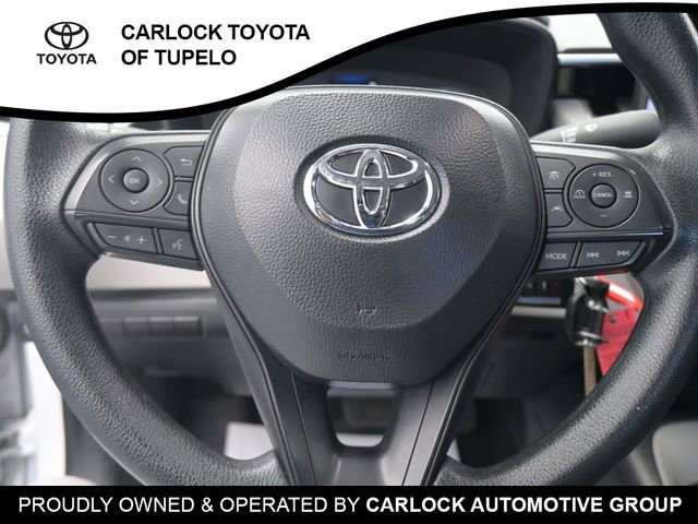 Used 2025 Toyota Corolla LE FWD image 18