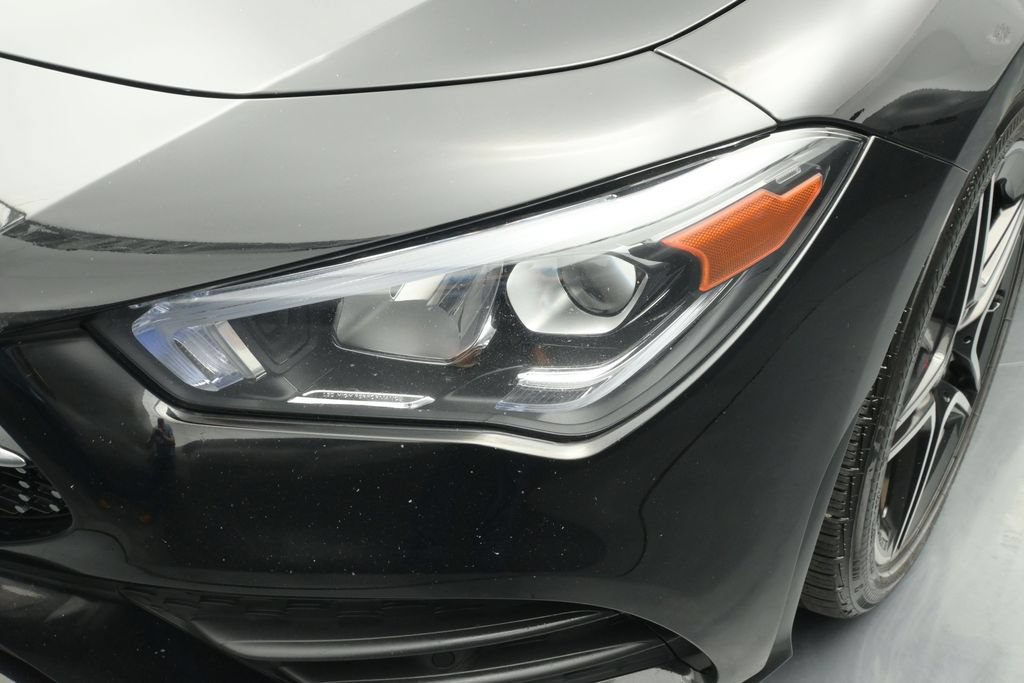 Used 2023 Mercedes-Benz CLA 250 4MATIC image 15