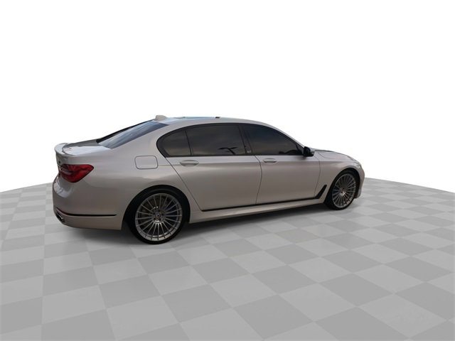 Used 2019 BMW ALPINA B7 xDrive w/ Luxury Rear Seating Package image 15