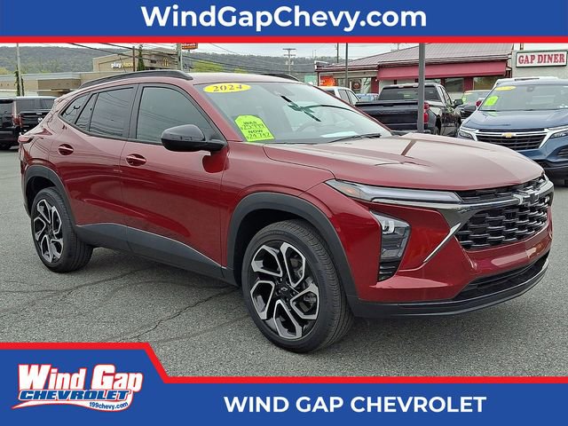 Certified 2024 Chevrolet Trax RS w/ Driver Confidence Package