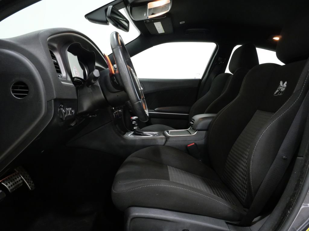 Used 2022 Dodge Charger Scat Pack w/ Harman/Kardon Audio Group image 12