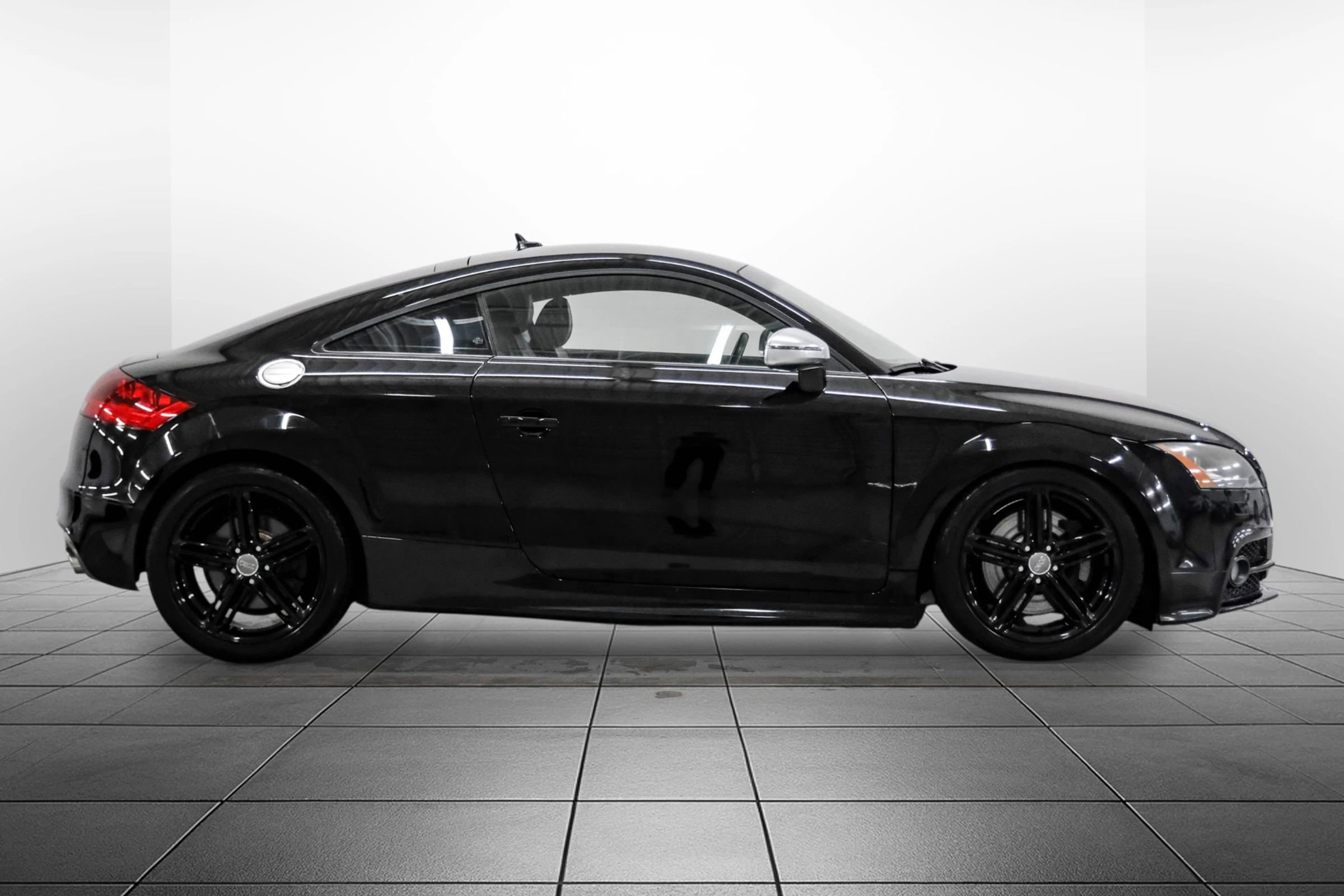 Used 2010 Audi TTS 2.0T Premium AWD/4WD image 7