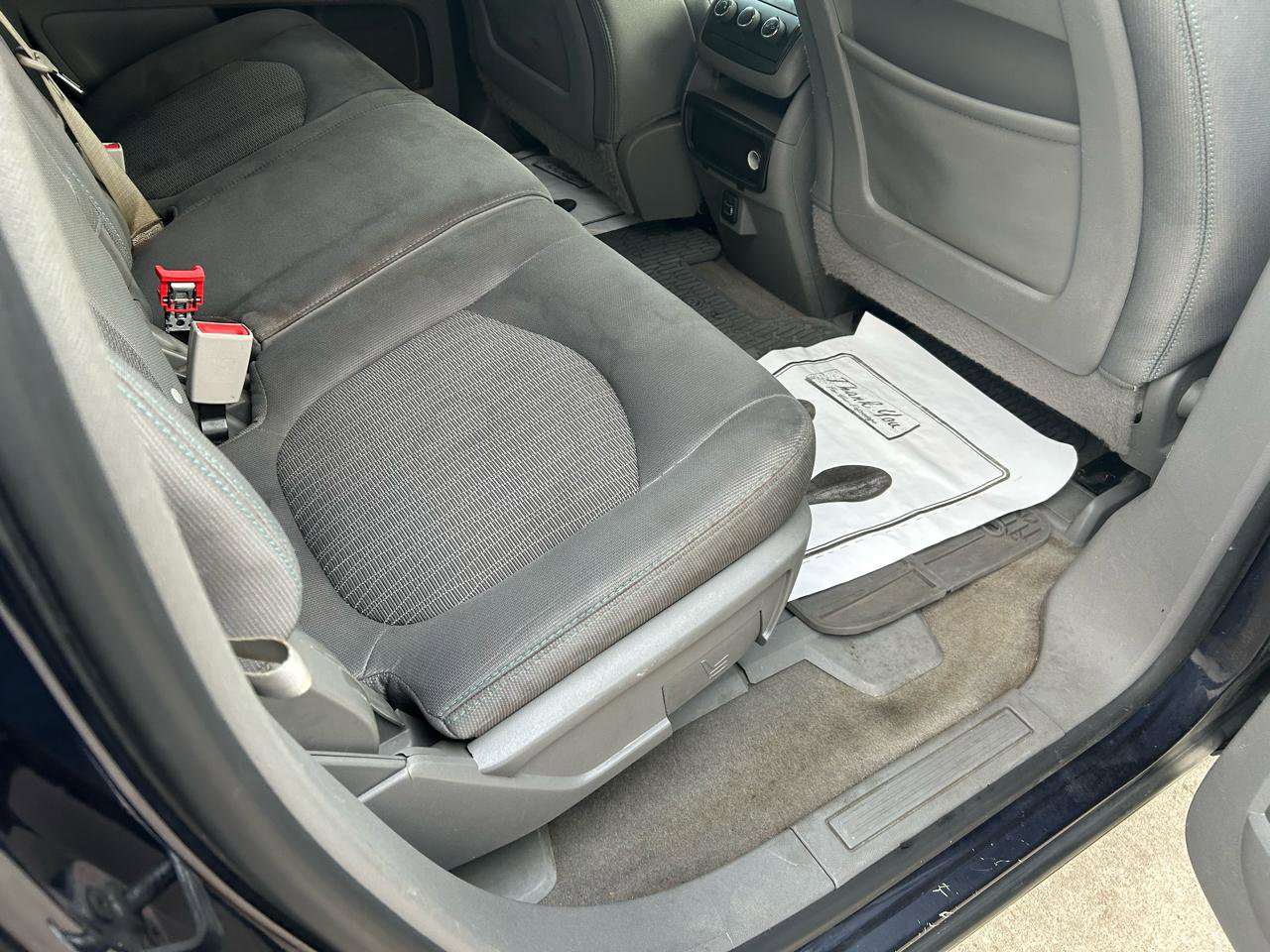 Used 2017 Chevrolet Traverse LS AWD/4WD image 11