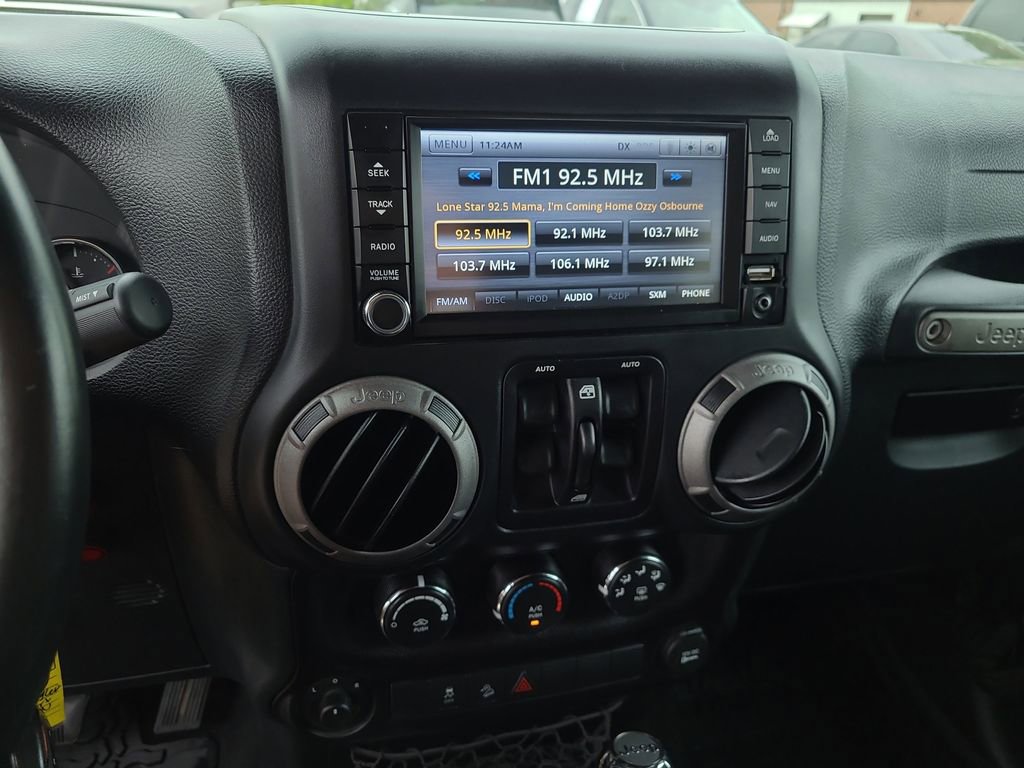 Used 2016 Jeep Wrangler Unlimited Sport w/ Quick Order Package 24S image 17