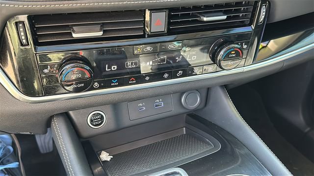 Certified 2023 Nissan Rogue SL w/ SL Premium Package AWD/4WD image 18