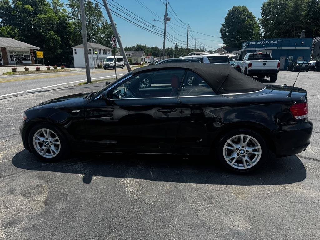 Used 2009 BMW 128i Convertible RWD image 3