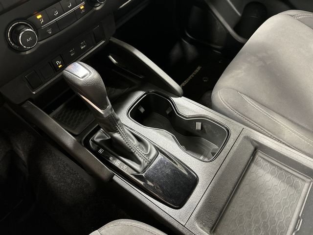 Used 2023 Nissan Frontier SV w/ Midnight Edition Package RWD image 31